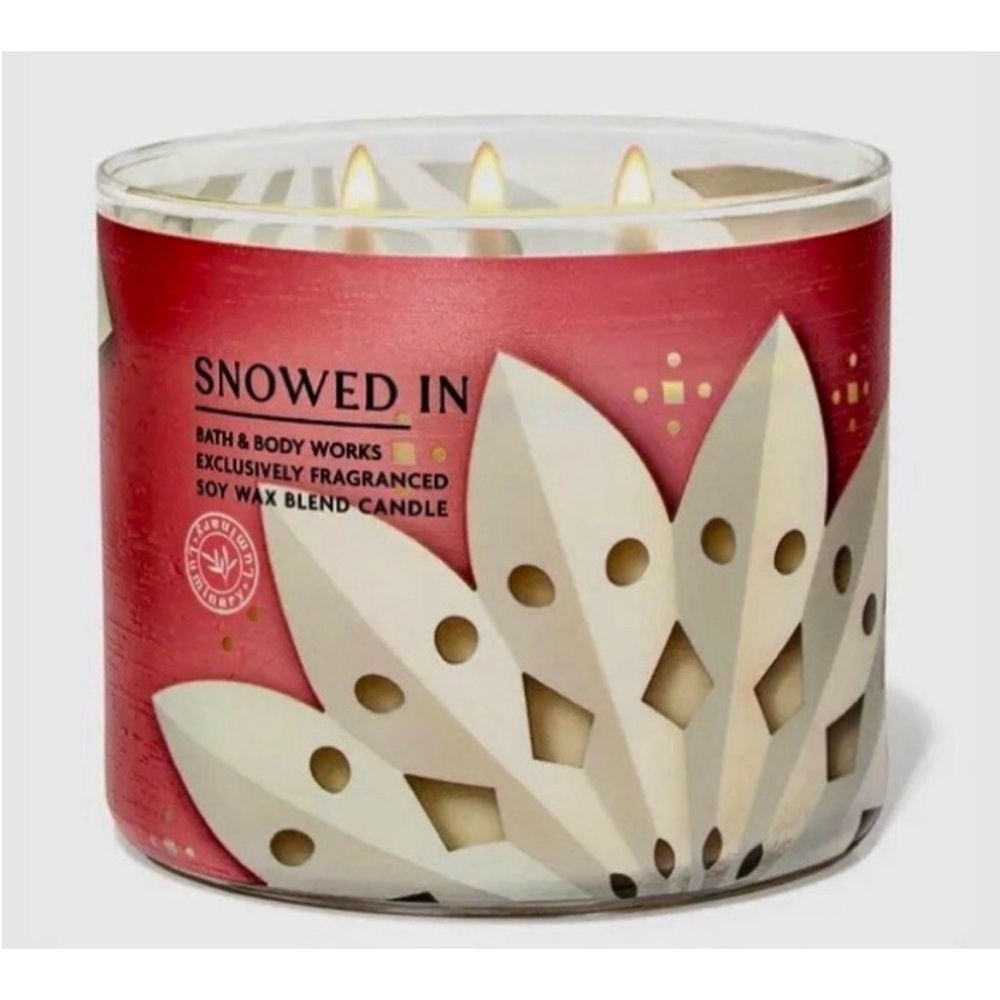 Bath & Body Works Snowed In Candle